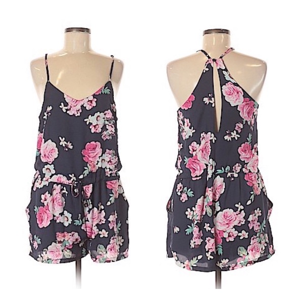 She + Sky Pants - She + Sky Navy floral Racerback keyhole romper 530